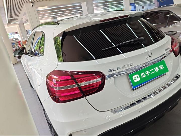 GLA 2018 GLA 220 4MATIC Sport photo 4