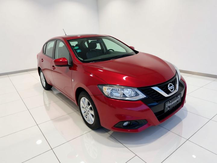 Tiida 2016 1.6L CVT photo 3