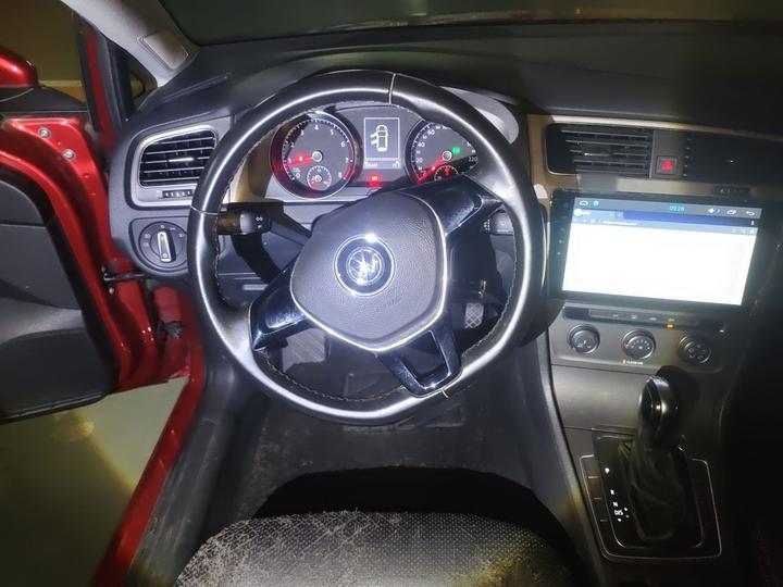 Golf 2016 230TSI AT Comfort photo 3