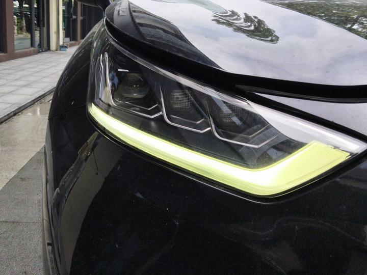 Highlander 2022 Hybrid 2.5L AWD Premium 7-Seater photo 7