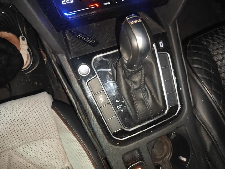 Magotan 2025 330TSI DSG Luxury photo 6