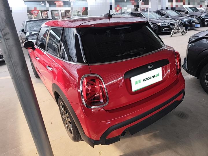 2022 Facelift 1.5T ONE 5-Door PLUS photo 4