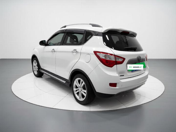 CS35 2014 1.6L AT Luxury IV photo 4