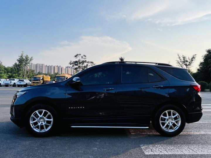 2022 535T photo 4