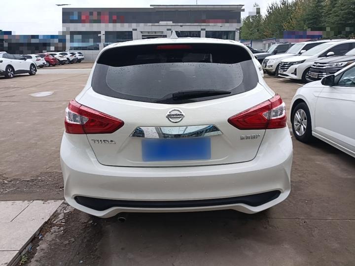 Tiida 2021 1.6L CVT photo 5