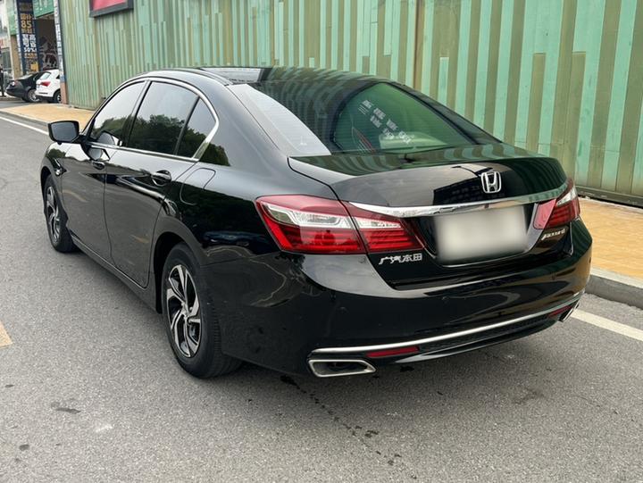 Accord 2016 2.0L Comfort photo 4