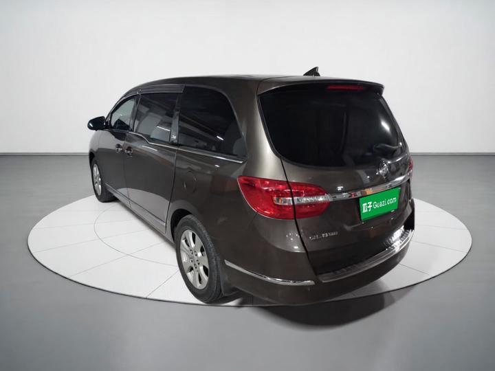 GL8 2014 3.0L GT Luxury Business photo 4