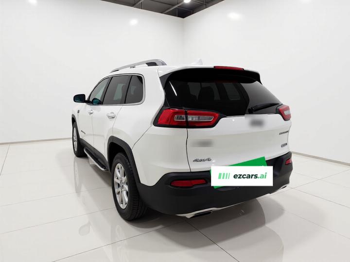 Cherokee 2016 2.4L photo 4