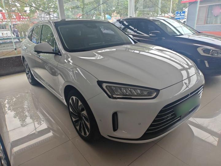 HIMA AITO M5 2022 EREV AWD photo 3