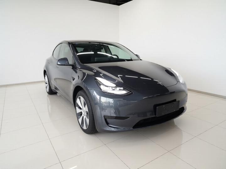 Model Y 2022 Facelift RWD photo 3
