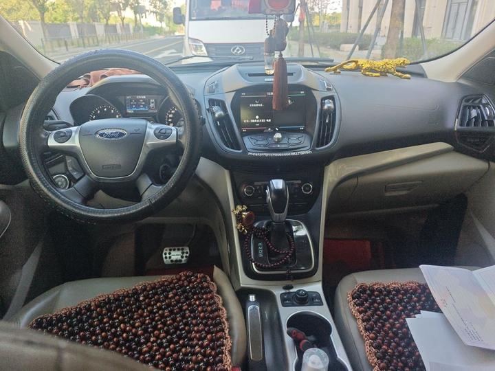 Kuga 2013 1.6L GTDi AWD Elite photo 5