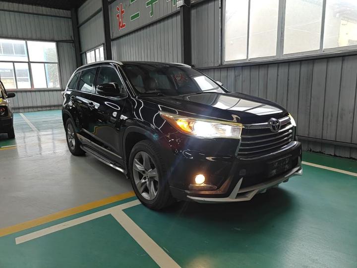 Highlander 2015 2.0T RWD Luxury 7-Seater photo 3