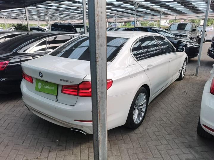 5 Series 2019 525Li Luxury photo 4