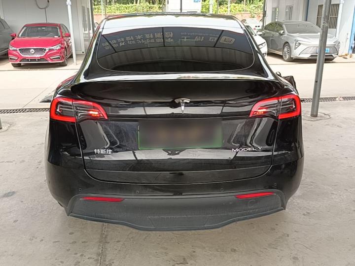 Model Y 2021 Standard Range RWD photo 5