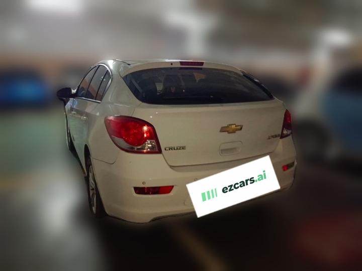 2015 Hatchback 1.6L MT Comfort photo 5