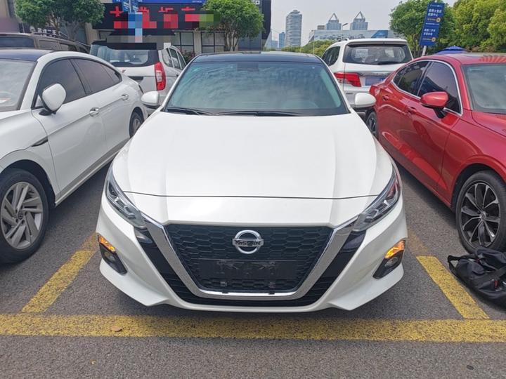 Teana 2021 2.0L XL Comfort photo 2