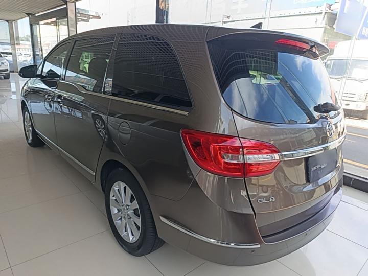 GL8 2014 2.4L LT Luxury Business Executive photo 4