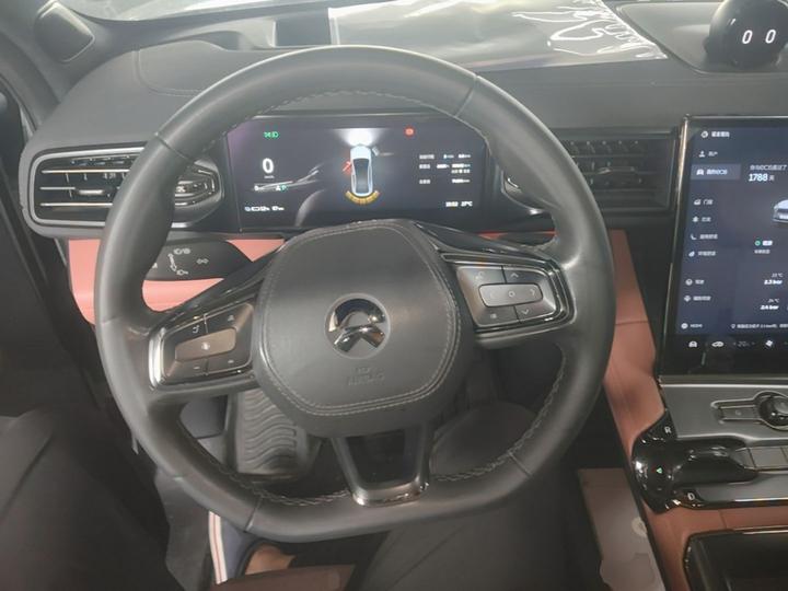 EC6 2020 605KM Sport photo 6