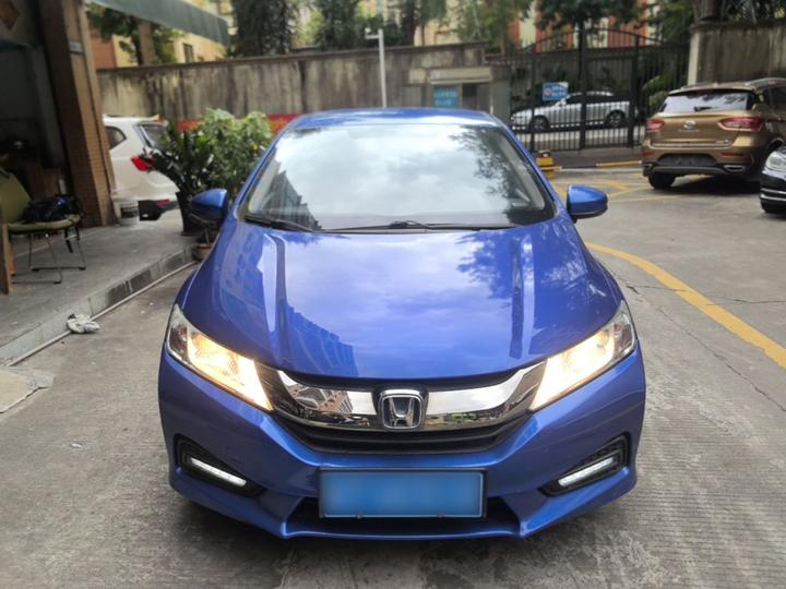 2018 1.5L CVT photo 2
