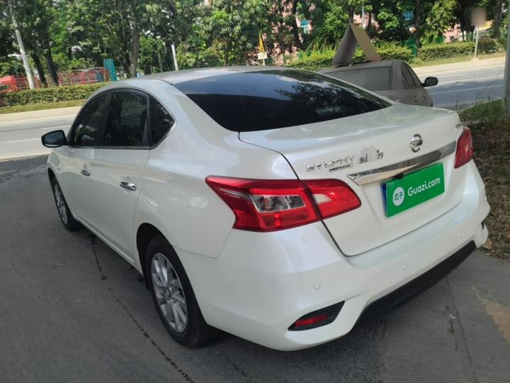 Sylphy 2022 Classic 1.6XE CVT Comfort photo 4