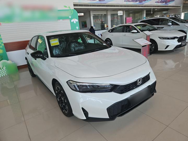 Civic 2025 180TURBO CVT photo 3