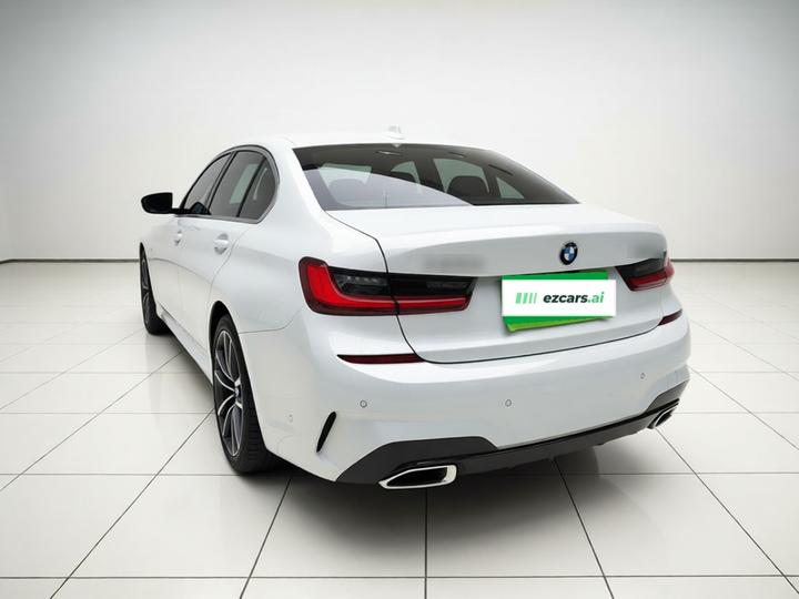 3 Series 2021 325Li M Sport Package photo 4