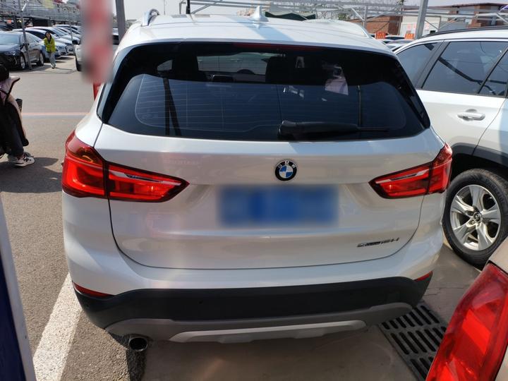 X1 2018 sDrive18Li Exclusive photo 3