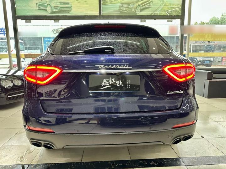 Levante 2016 3.0T Standard photo 4