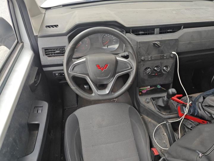 Wuling 2022 2.0L MT photo 3