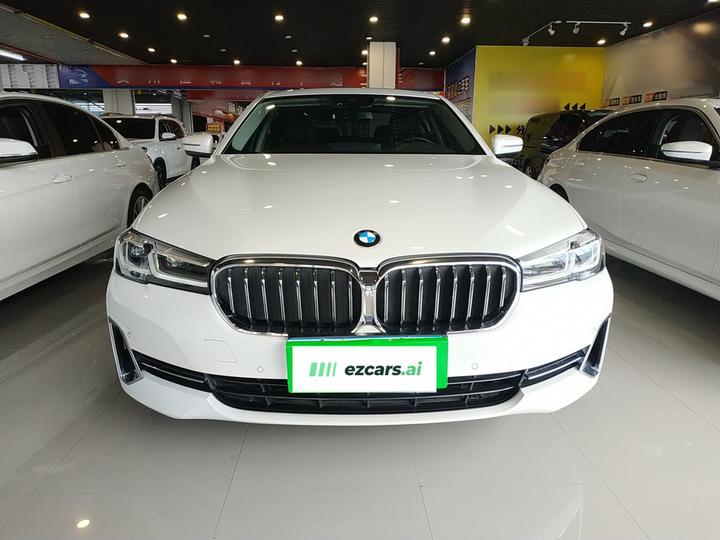 5 Series 2022 Facelift 525Li Luxury photo 2
