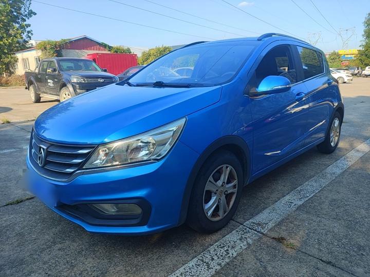 310 2016 1.2L MT Luxury