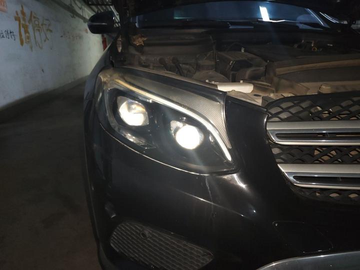 GLC 2016 GLC 300 4MATIC Luxury photo 7