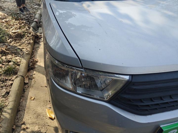 Wuling Hongguang V 2022 1.5L LAR photo 7