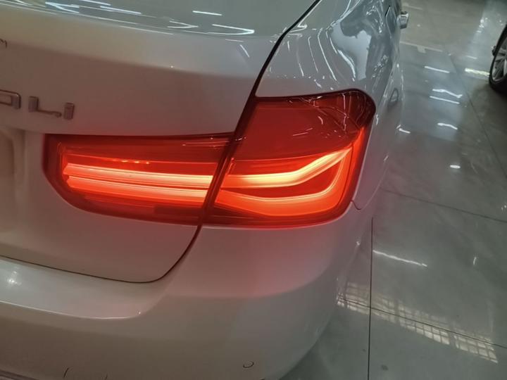 3 Series 2016 320Li Progressive photo 7