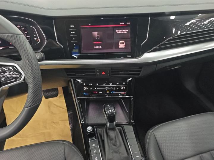 Passat 2024 380TSI photo 8