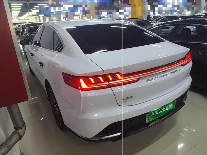 Han 2021 EV Standard Range Luxury photo 4