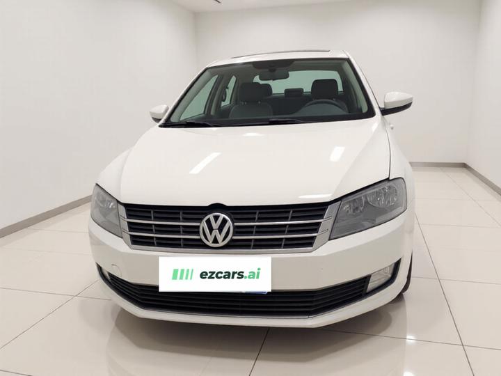 Lavida 2013 Facelift Classic 1.6L MT Comfort photo 2