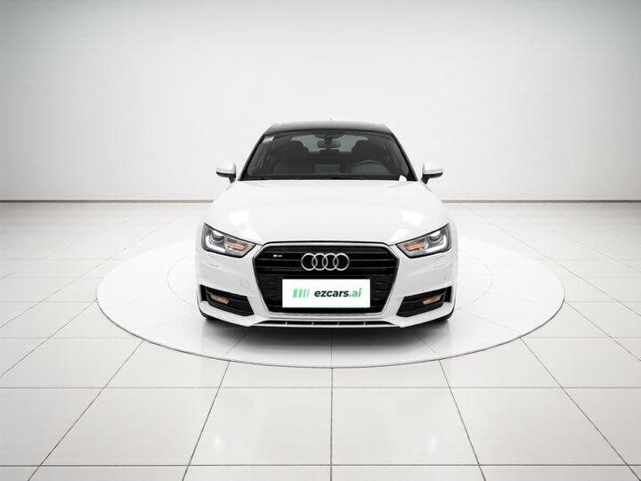 A1 2016 30 TFSI Sportback S Line Sport photo 2