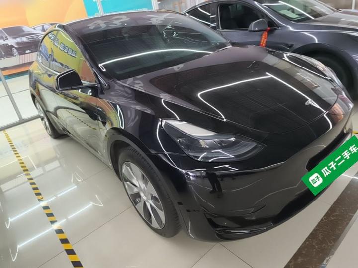 Model Y 2022 Facelift RWD photo 3