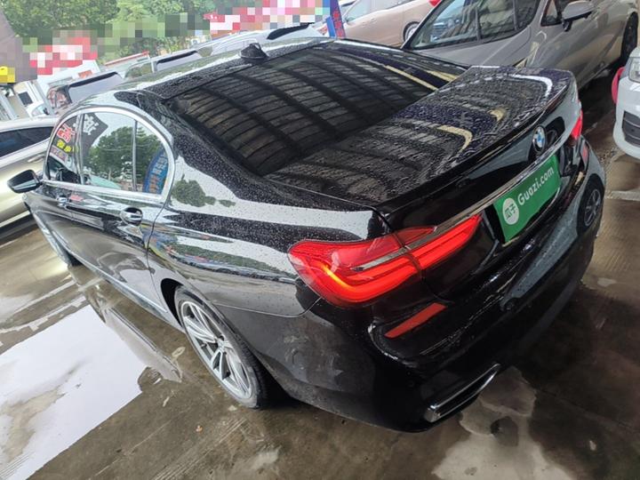 7 Series 2018 730Li Exclusive M Sport Package photo 4