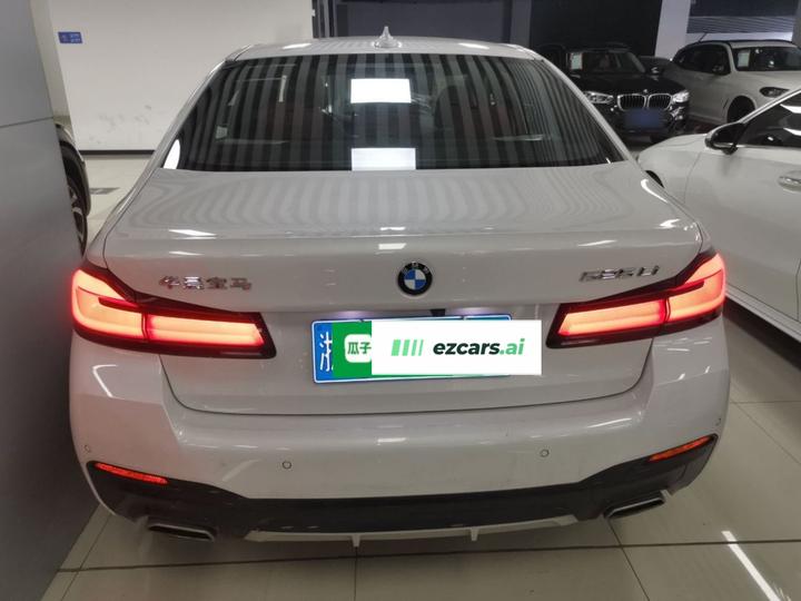 5 Series 2022 Facelift 525Li M Sport Package photo 3
