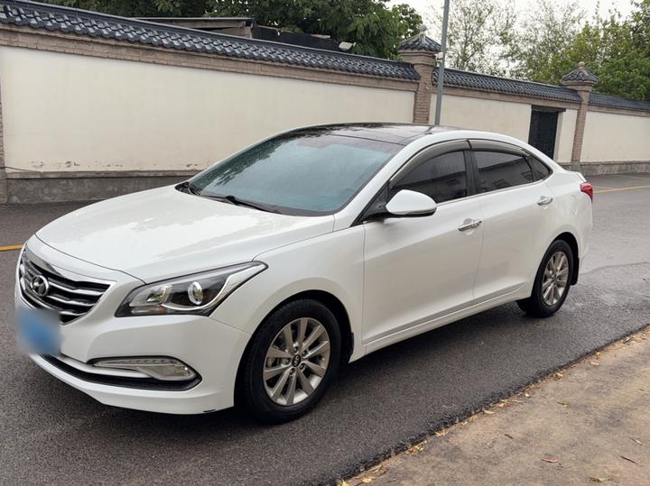 Mistra 2014 1.8L AT Smart GLS photo 3