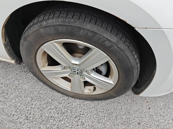 Golf 2015 1.6L AT Comfort photo 8