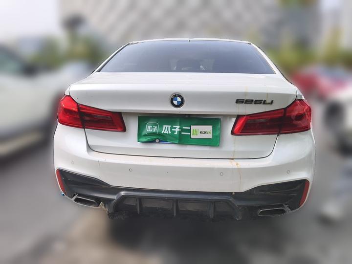 5 Series 2019 525Li M Sport Package photo 5