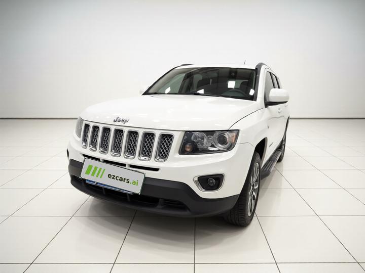 Compass Imported 2015 2.0L RWD Luxury
