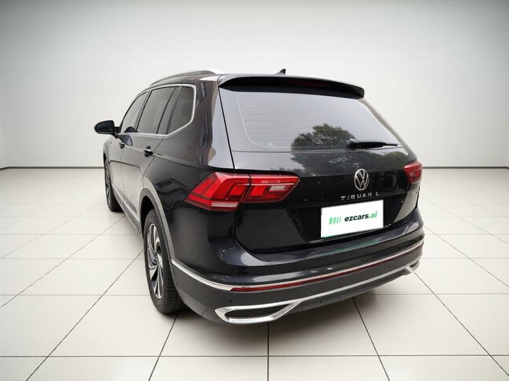 Tiguan L 2022 330TSI AT RWD Smart photo 4