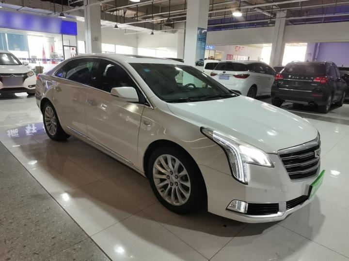 XTS 2018 28T Elite photo 3