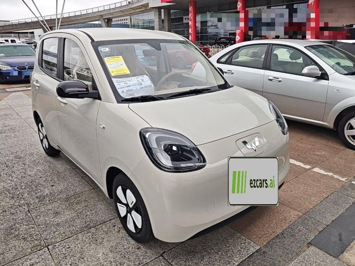 Hongguang MINIEV 2025 4th Gen 4-Door Advanced photo 3