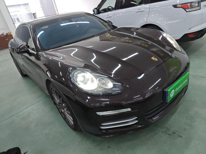 2014 Panamera Executive 3.0T photo 3