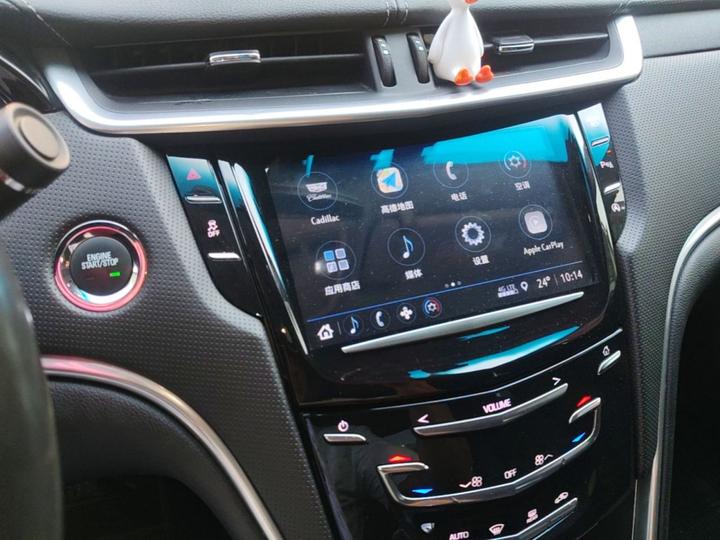 XTS 2018 28T Tech photo 8